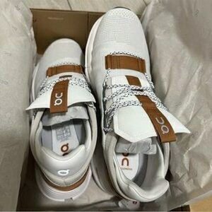 Cloud nova shoe pallets. - Image 21