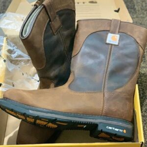 Carhartt boots pallets. - Image 10