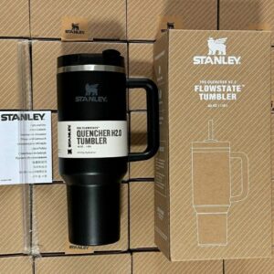 Stanley starbucks cups. - Image 12